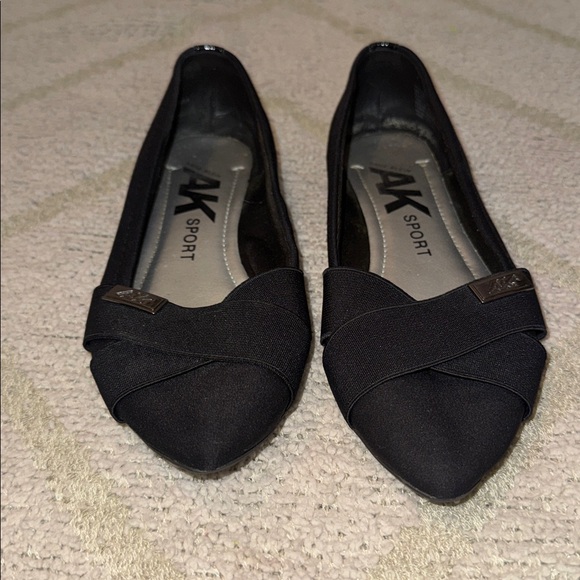 AK Sport Flats Bundle | Black & Navy | Women’s 6 - Picture 8 of 14